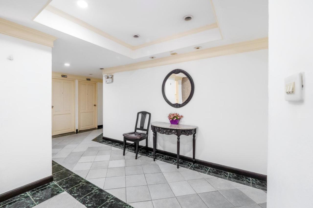 Oyo 1042 Boon'S Residence 방콕 외부 사진